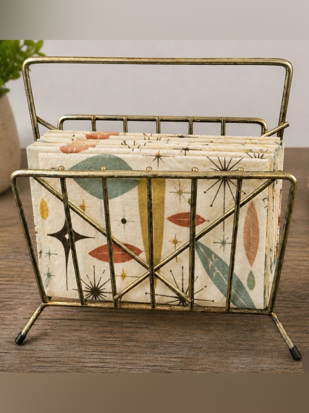 Vintage brass wire MCM desktop napkin holder or mail sorter